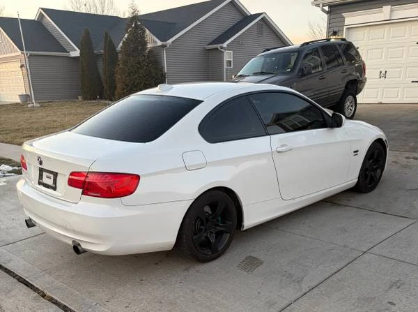 2011 BMW E90 335i Sedan - Image 6 of 9