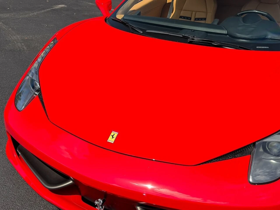 2011 Ferrari 458 Italia - Image 4 of 4