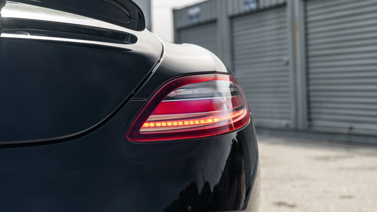 2011 Mercedes-Benz C197 SLS AMG - Image 15 of 31