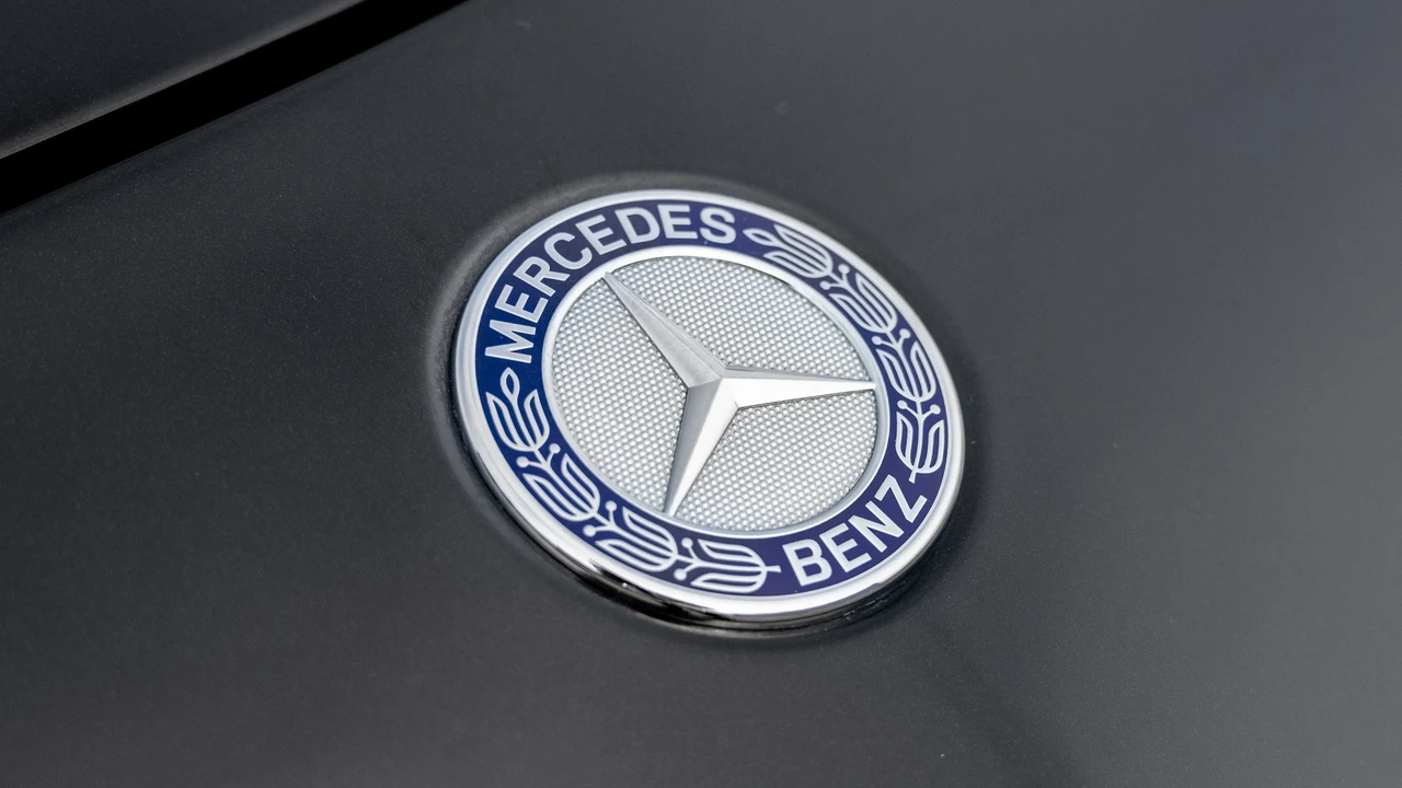 2011 Mercedes-Benz C197 SLS AMG - Image 26 of 31