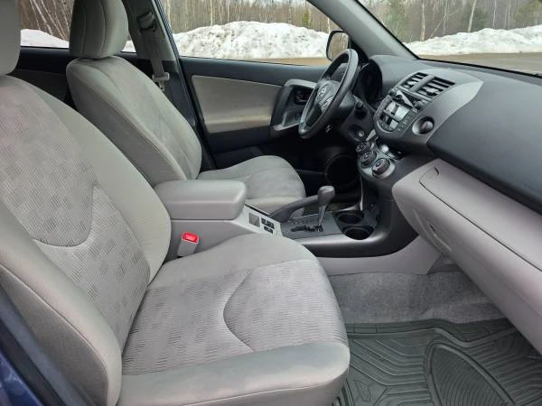 2011 Toyota RAV4 3rd Gen - Image 8 of 10
