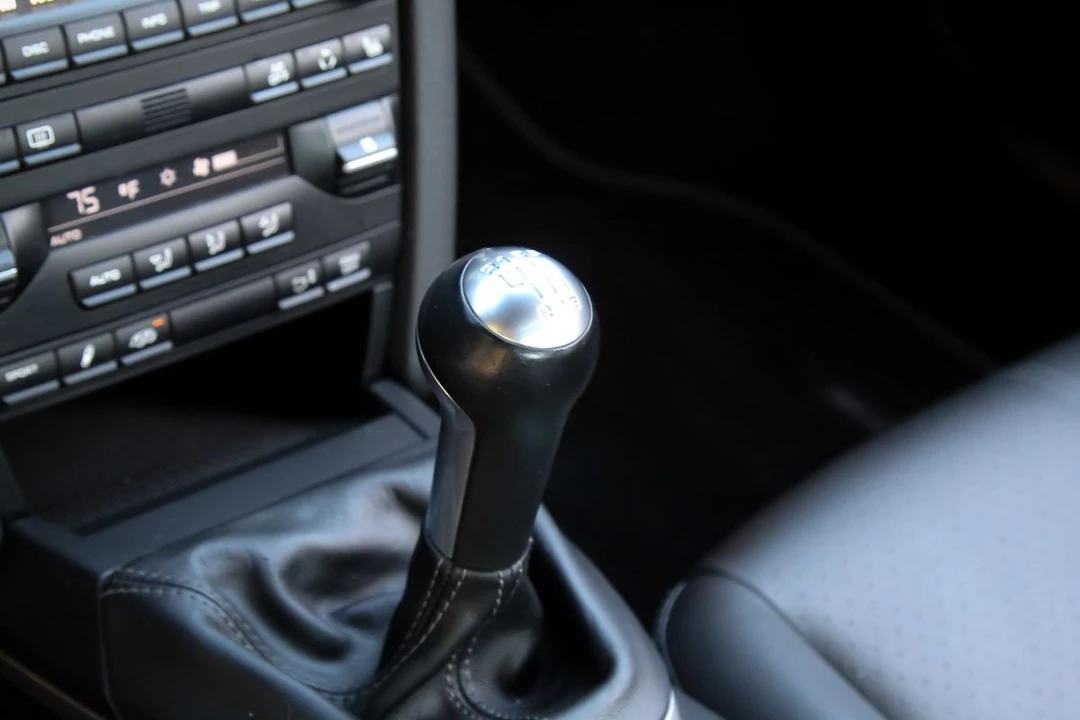 2011 Porsche 997 Carrera S - Image 16 of 21