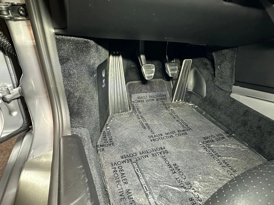 2011 Porsche 997 Carrera S - Image 20 of 27