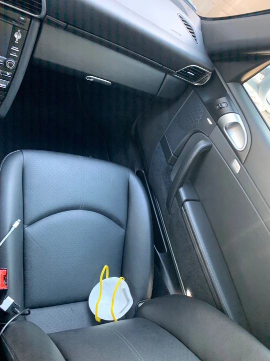 2011 Porsche 997 Carrera 4S - Image 11 of 13