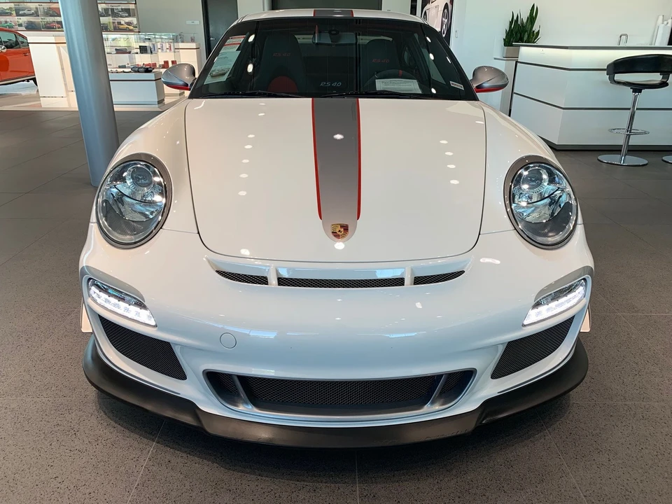 2011 Porsche 997 GT3 RS - Image 6 of 19