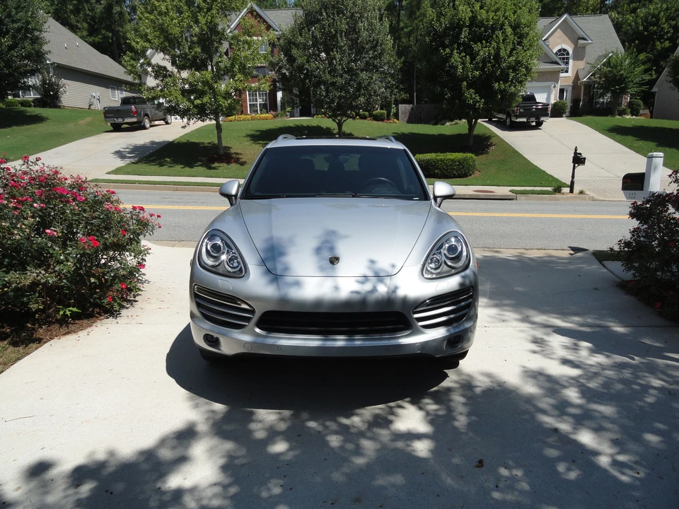 2011 Porsche 958 Cayenne - Image 3 of 17