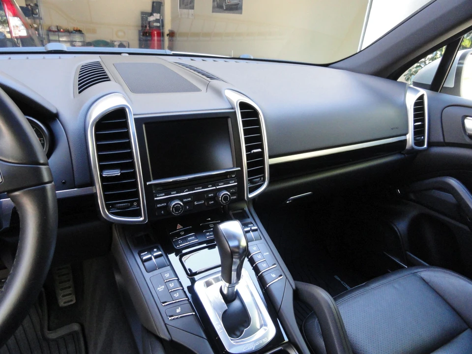 2011 Porsche 958 Cayenne - Image 7 of 17