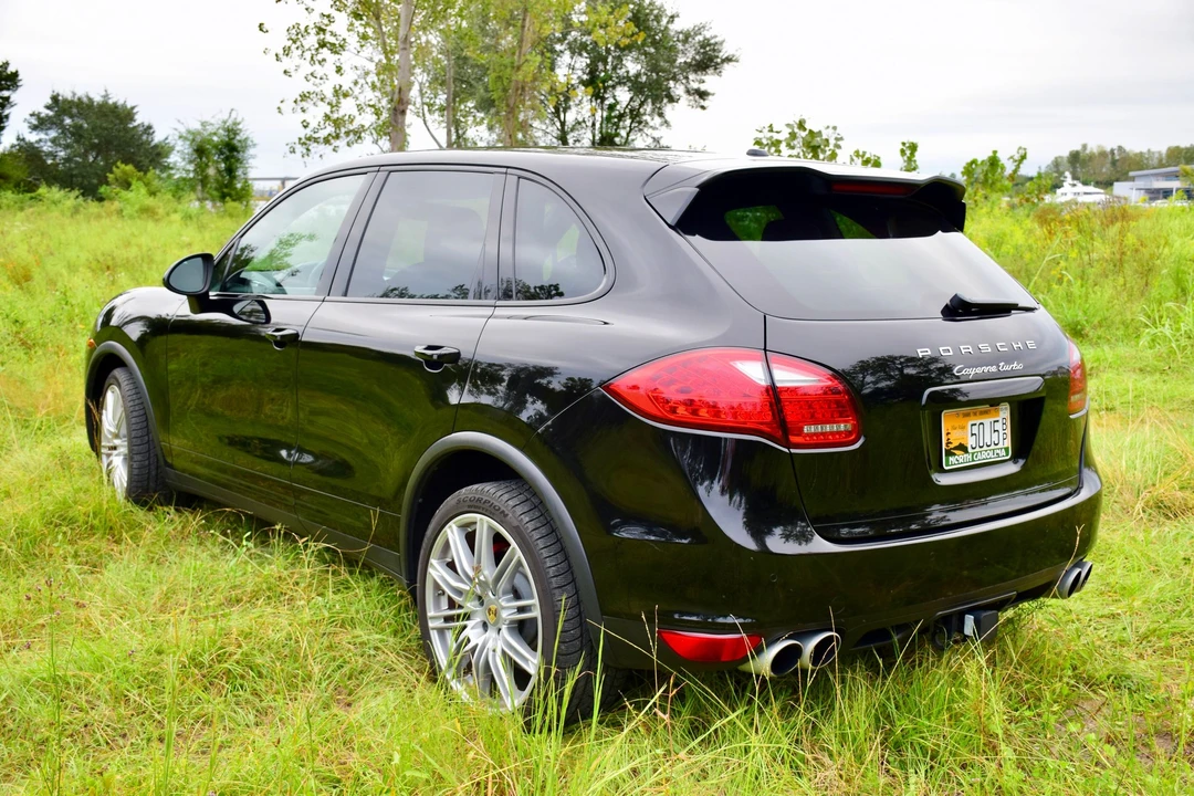 2011 Porsche 958 Cayenne Turbo - Image 8 of 15