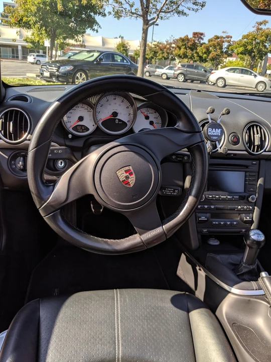 2011 Porsche 987 Boxster S - Image 17 of 28