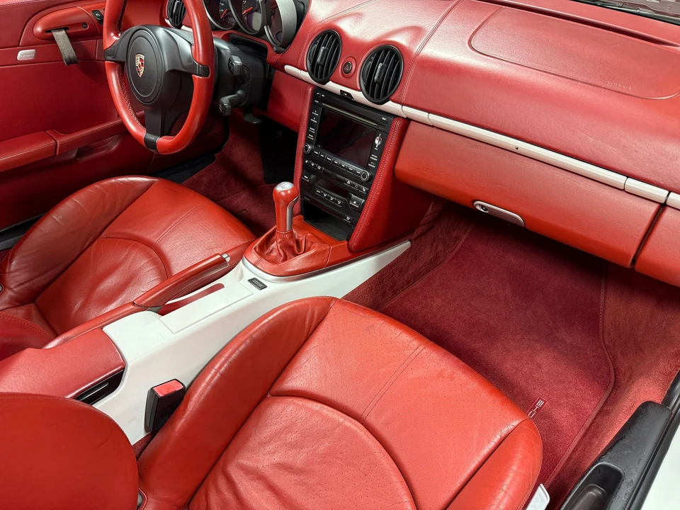 2011 Porsche 987 Boxster Spyder - Image 5 of 31