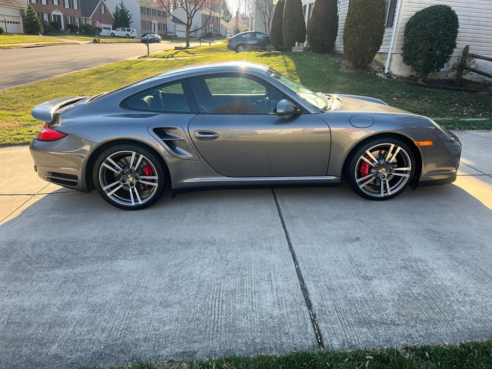 2011 Porsche 997 Turbo - Image 5 of 23