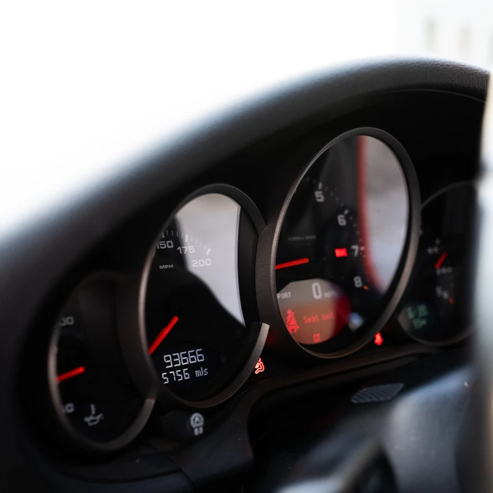 2011 Porsche 997 Carrera - Image 26 of 31