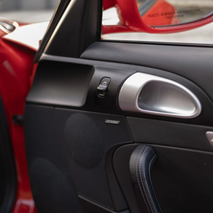 2011 Porsche 997 Carrera - Image 29 of 31