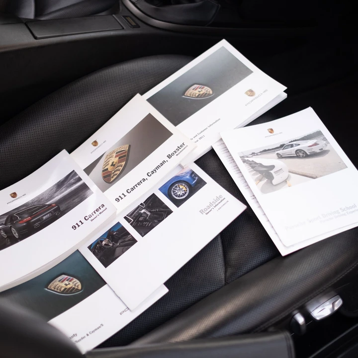 2011 Porsche 997 Carrera - Image 30 of 31