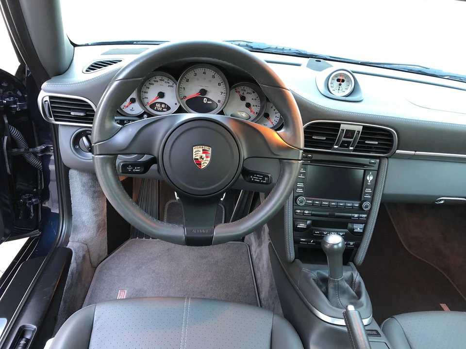 2011 Porsche 997 Carrera S - Image 9 of 15