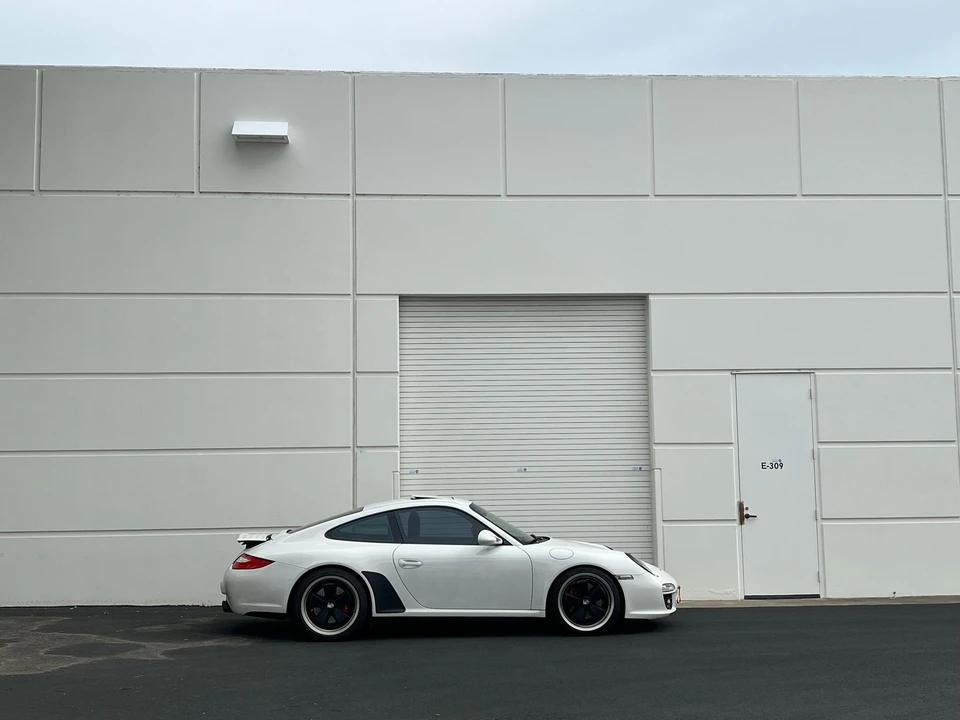 2011 Porsche 997 Carrera - Image 3 of 31