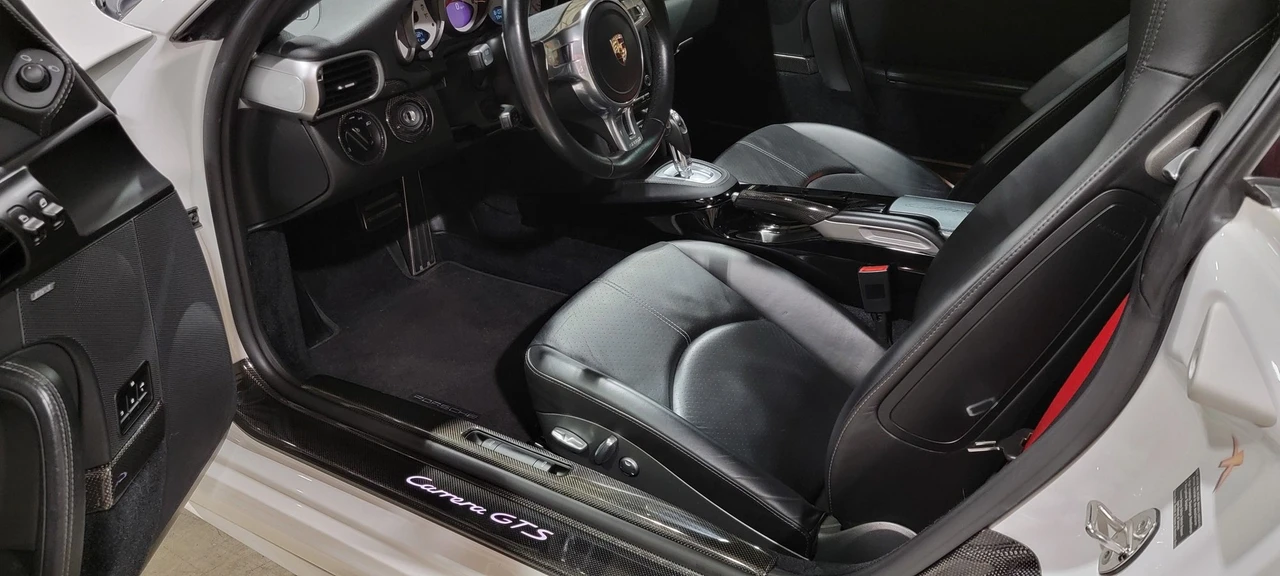 2011 Porsche 997 Carrera GTS - Image 7 of 14
