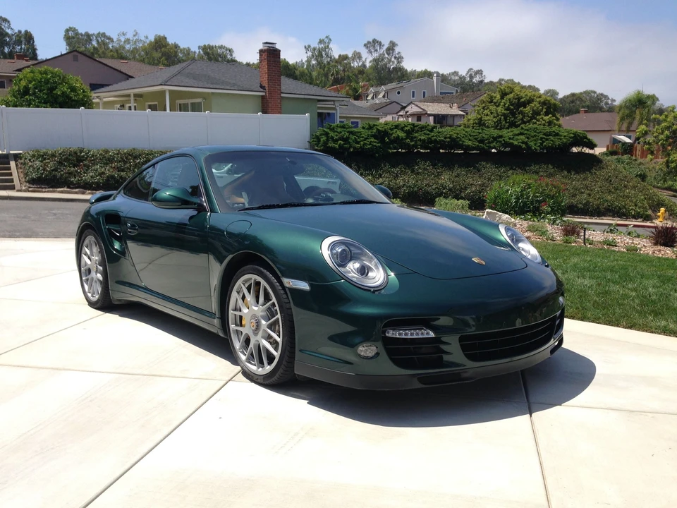 2011 Porsche 997 Turbo S - Image 6 of 28