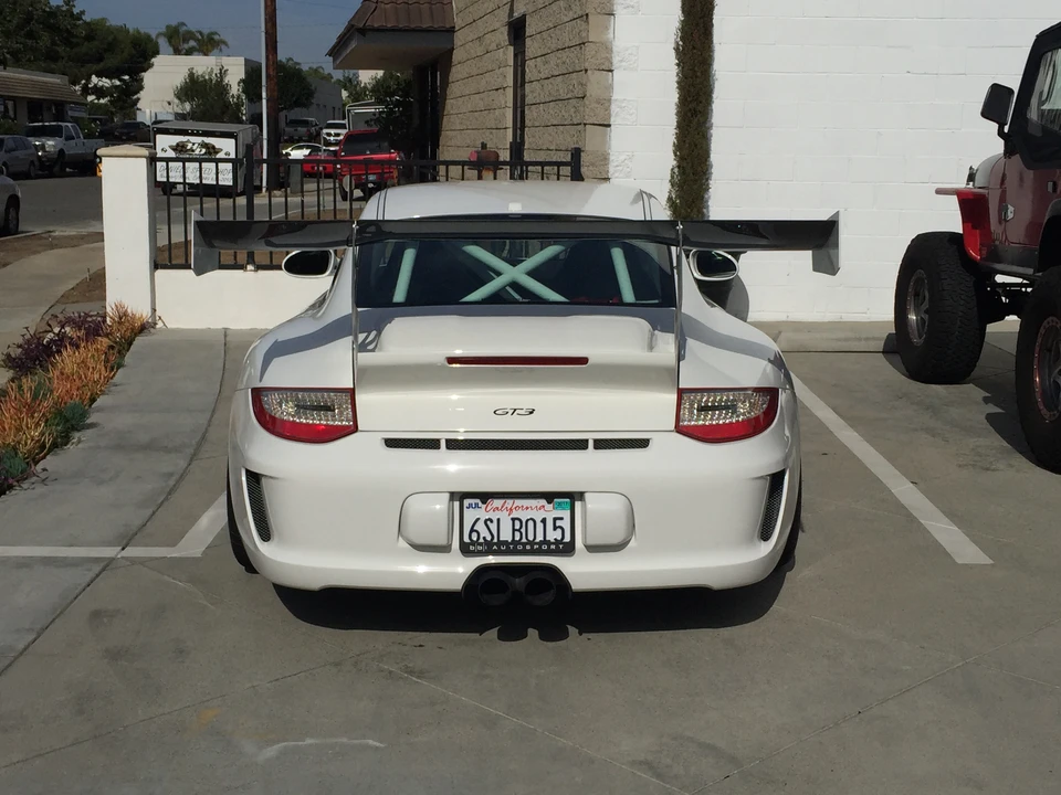 2011 Porsche 997 GT3 - Image 5 of 5
