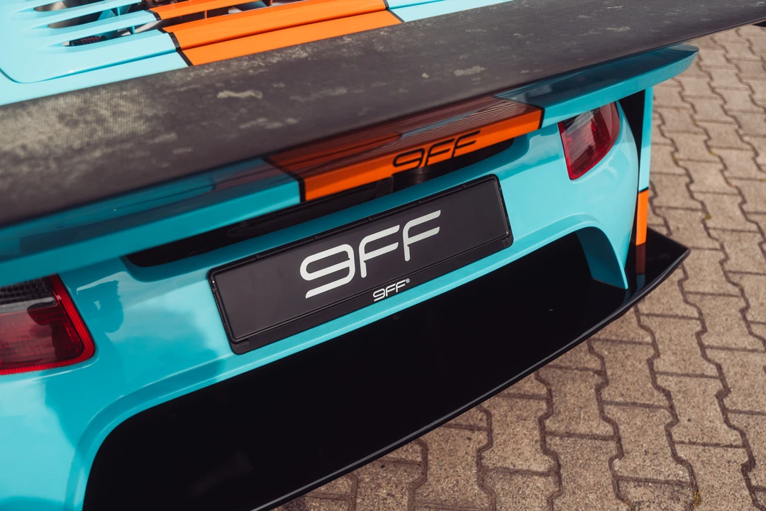 2011 Porsche 911 - Image 18 of 31