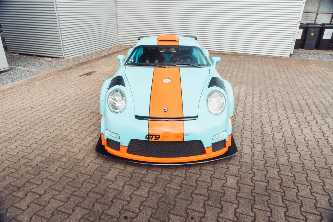 2011 Porsche 911 - Image 14 of 31