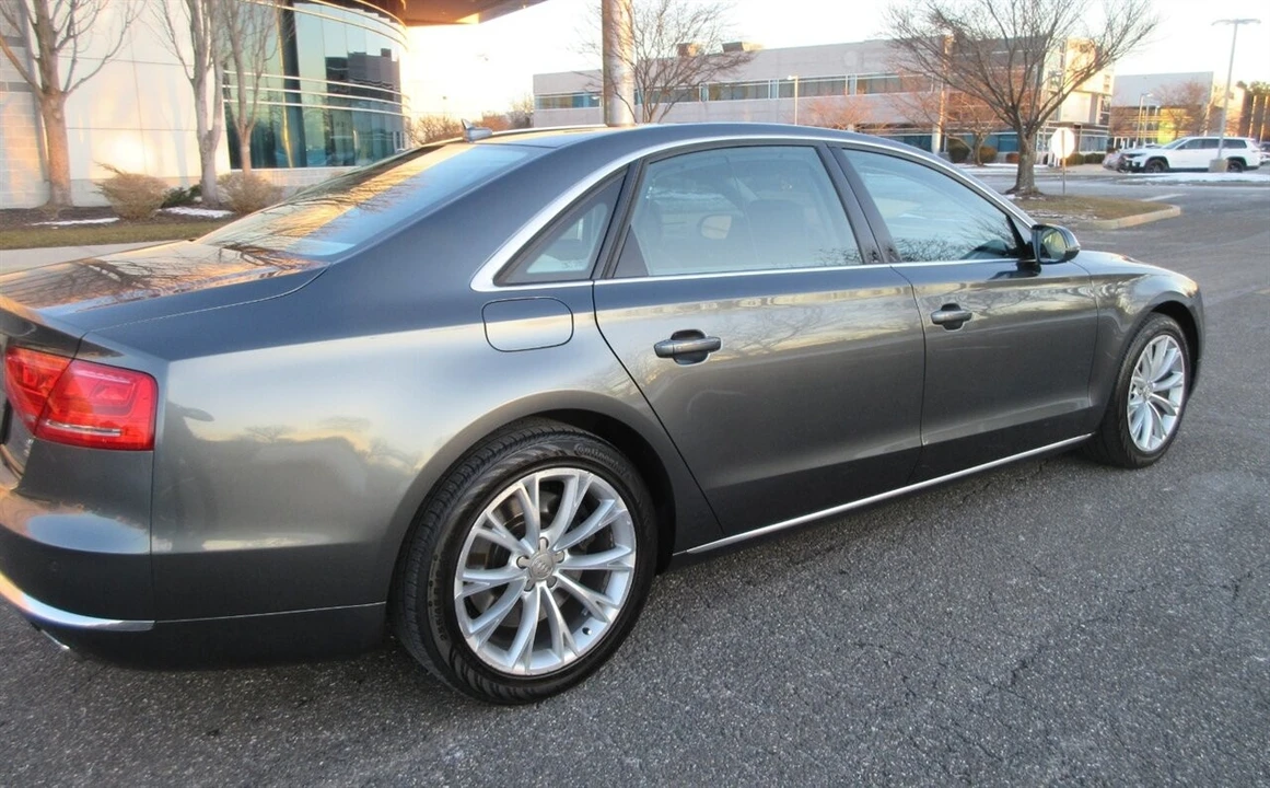 2011 Audi D4 A8 - Image 19 of 21