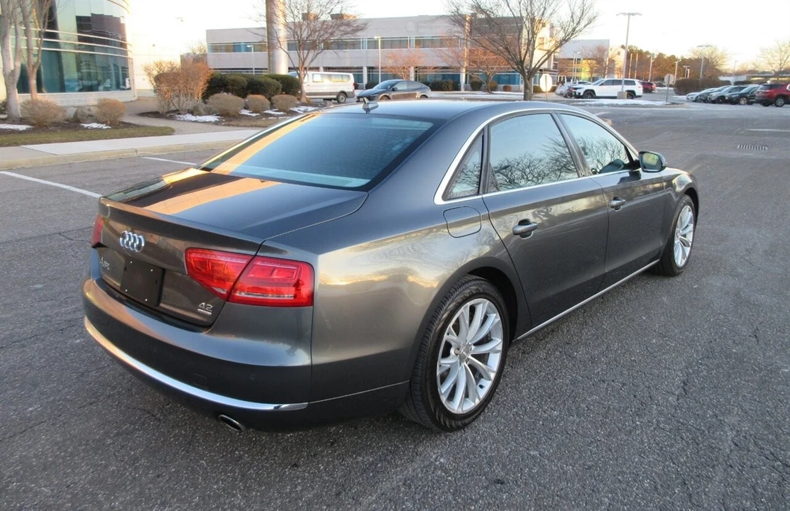 2011 Audi D4 A8 - Image 4 of 21