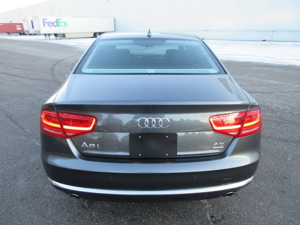 2011 Audi D4 A8 - Image 14 of 21