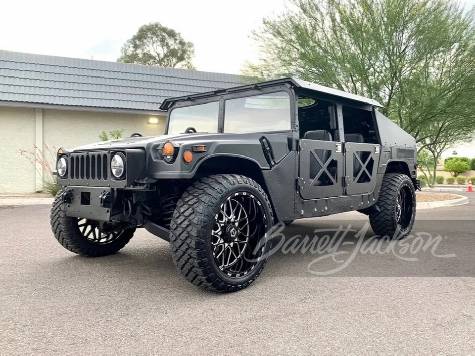 2011 AM General Hummer - Image 9 of 12