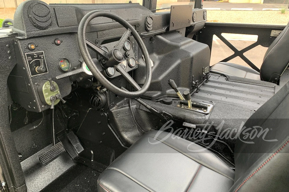 2011 AM General Hummer - Image 2 of 19