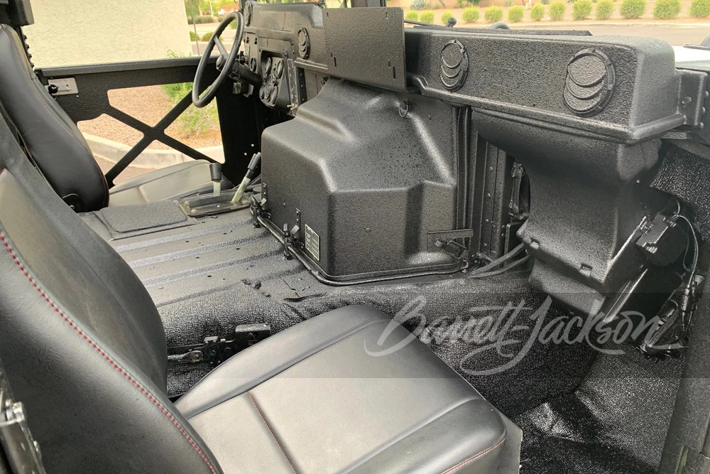 2011 AM General Hummer - Image 14 of 19