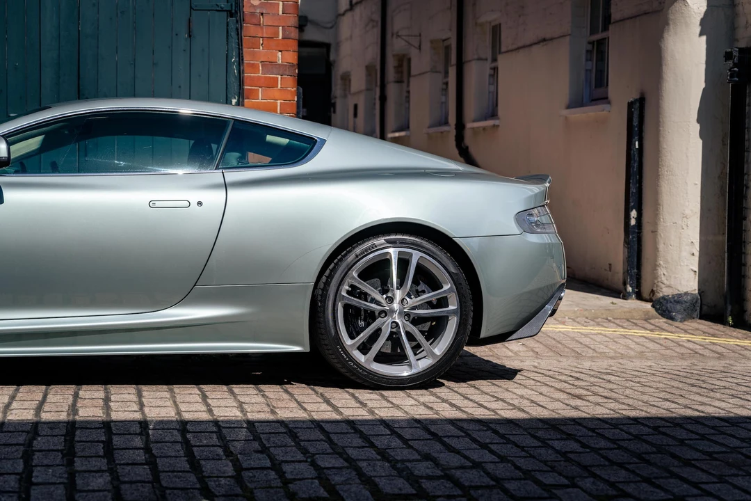 2011 Aston Martin DBS (2008-2012) - Image 18 of 31