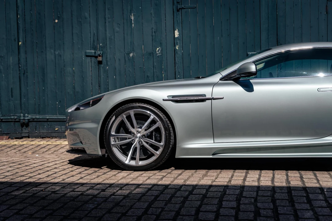 2011 Aston Martin DBS (2008-2012) - Image 19 of 31