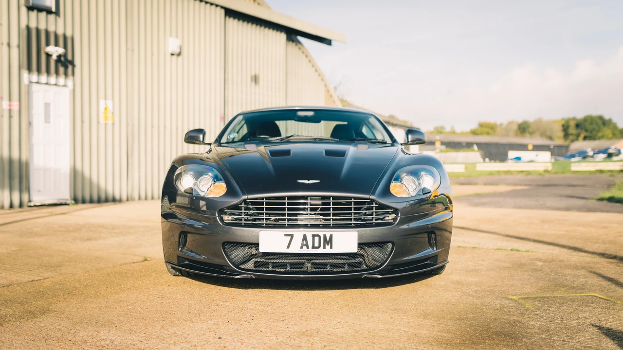 2011 Aston Martin DBS (2008-2012) - Image 3 of 31