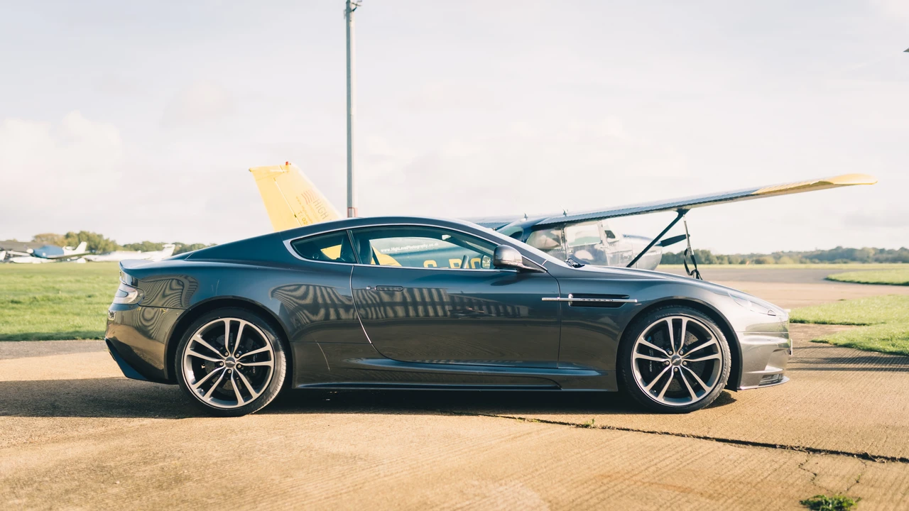 2011 Aston Martin DBS (2008-2012) - Image 5 of 31