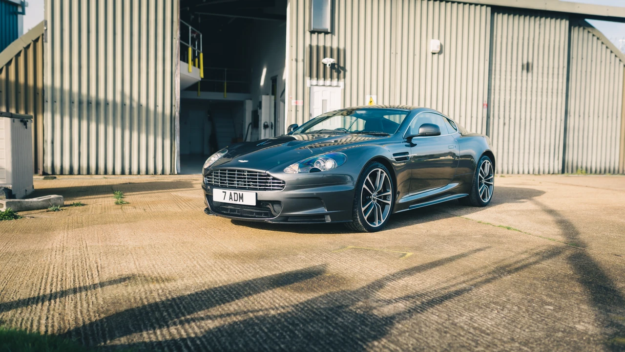 2011 Aston Martin DBS (2008-2012) - Image 10 of 31