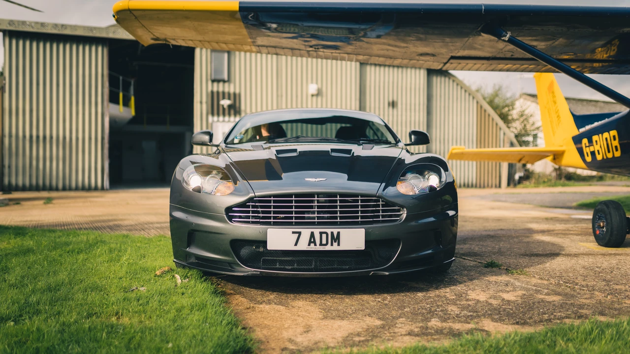 2011 Aston Martin DBS (2008-2012) - Image 17 of 31