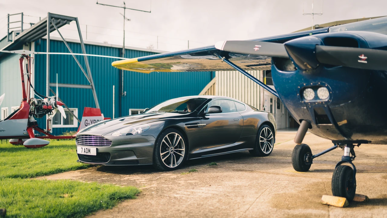 2011 Aston Martin DBS (2008-2012) - Image 18 of 31
