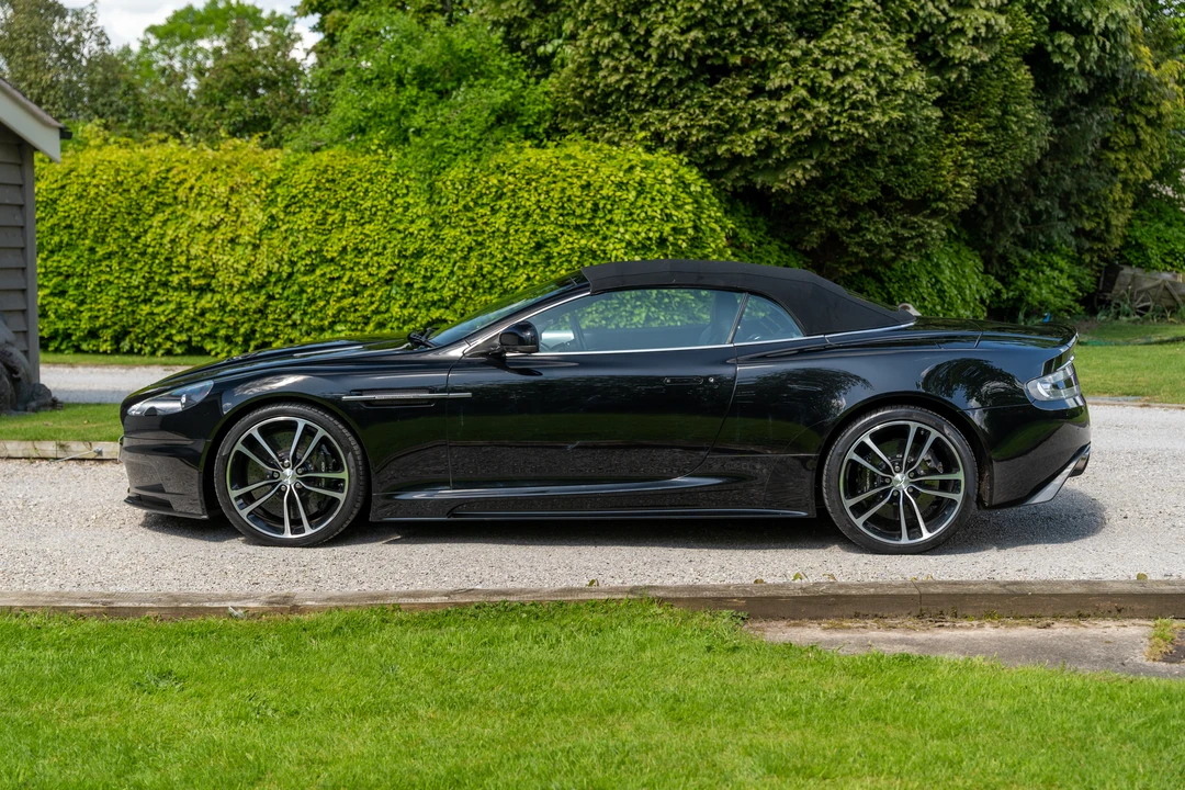 2011 Aston Martin DBS (2008-2012) - Image 9 of 31