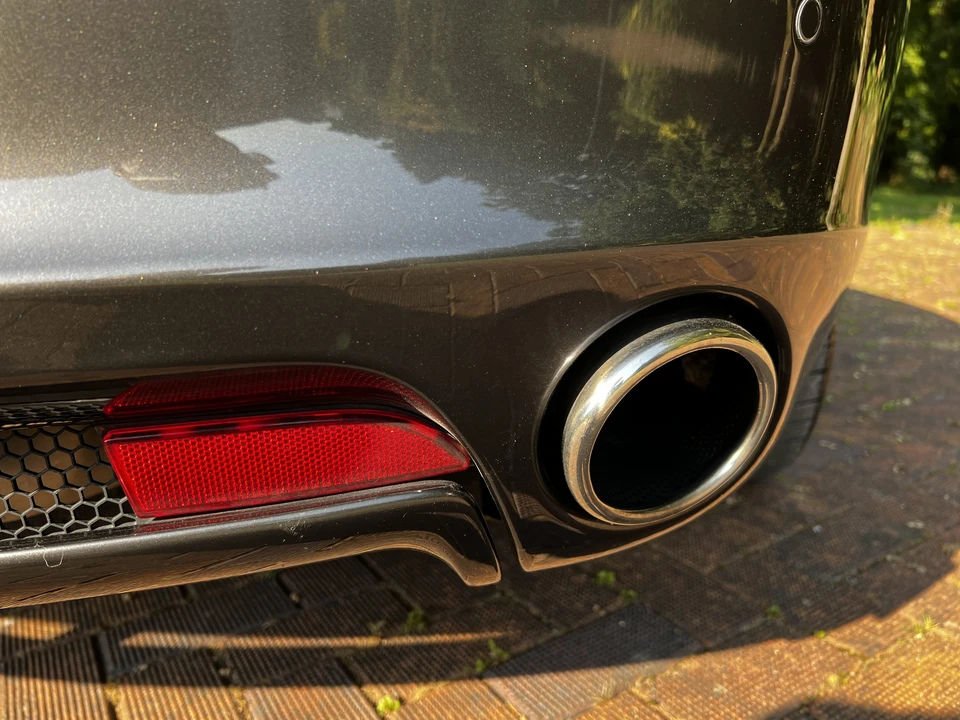 2011 Aston Martin Rapide - Image 26 of 31