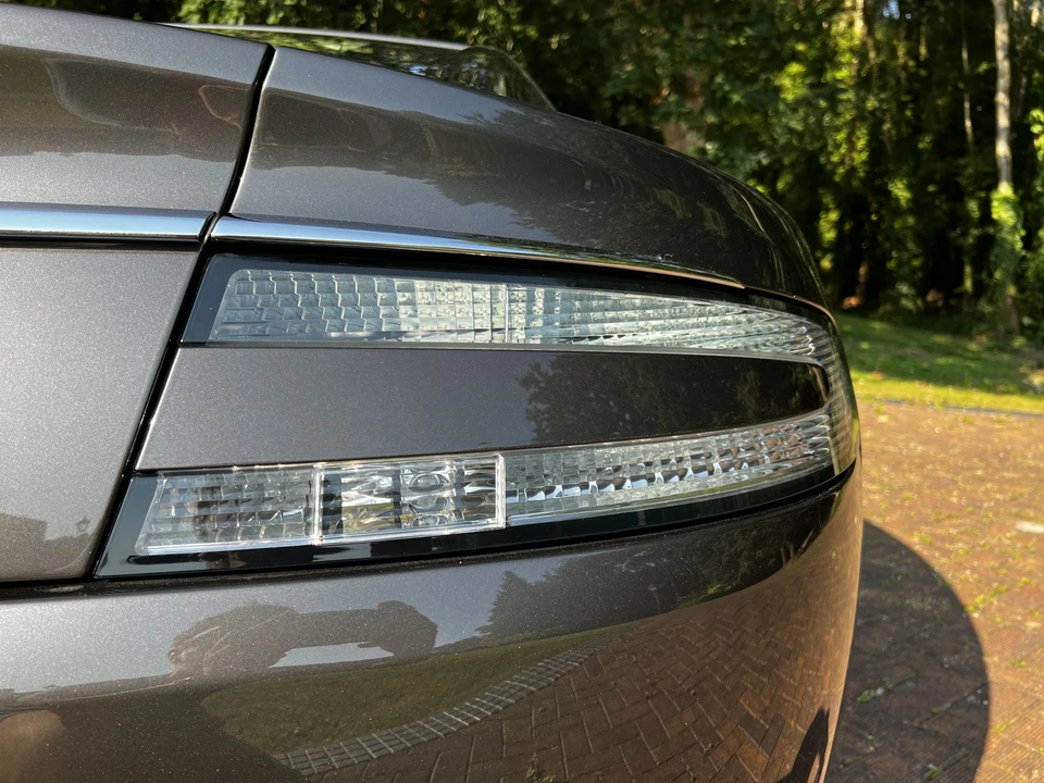 2011 Aston Martin Rapide - Image 27 of 31