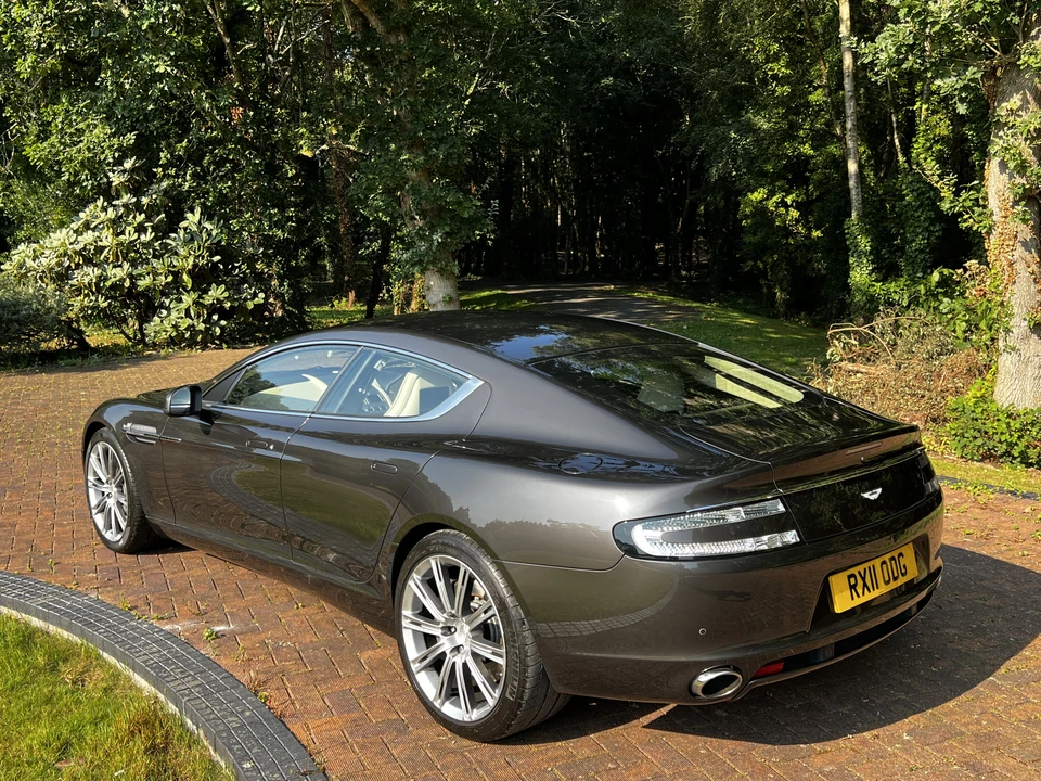 2011 Aston Martin Rapide - Image 9 of 31