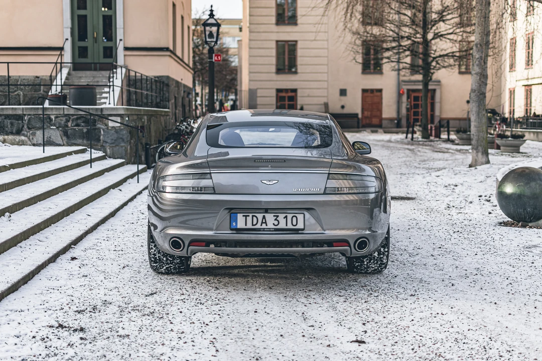 2011 Aston Martin Rapide - Image 7 of 31
