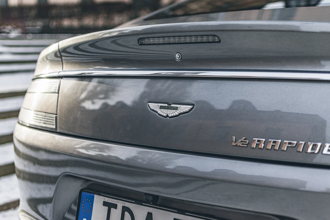 2011 Aston Martin Rapide - Image 24 of 31