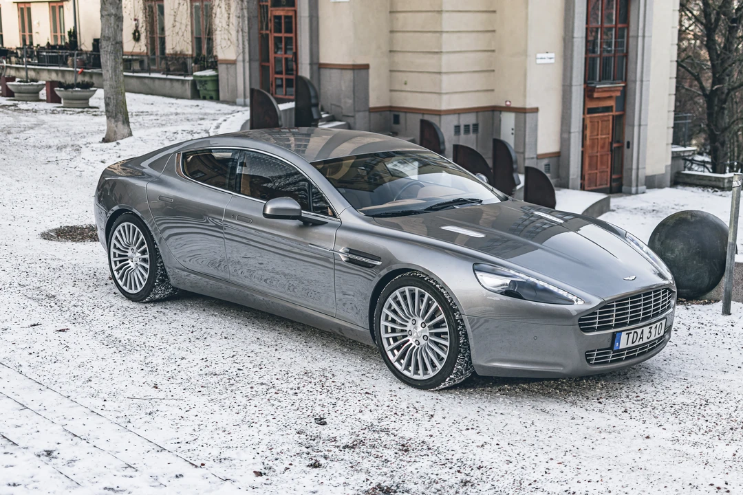 2011 Aston Martin Rapide - Image 13 of 31