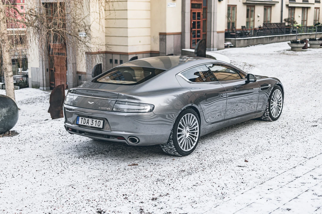 2011 Aston Martin Rapide - Image 8 of 31