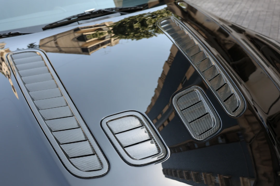 2011 Aston Martin V12 Vantage (2010-2018) - Image 18 of 31