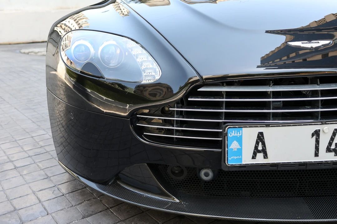 2011 Aston Martin V12 Vantage (2010-2018) - Image 19 of 31