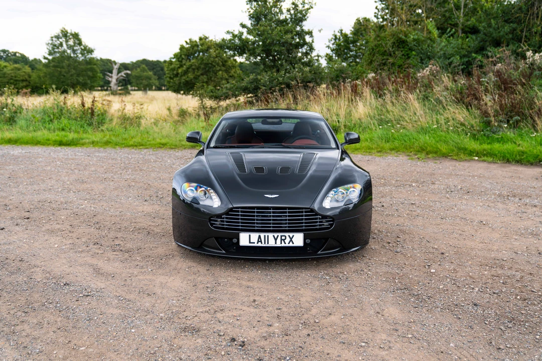 2011 Aston Martin V12 Vantage (2010-2018) - Image 11 of 31