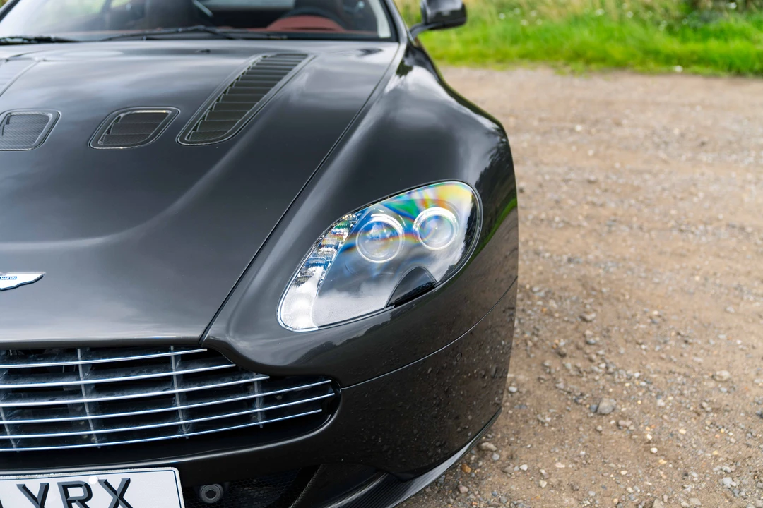 2011 Aston Martin V12 Vantage (2010-2018) - Image 25 of 31